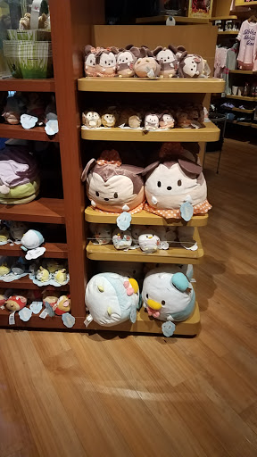 Toy Store «Disney Store», reviews and photos, 1500 Polaris Pkwy, Columbus, OH 43240, USA