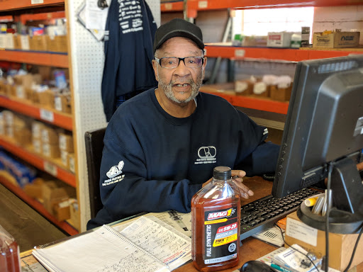 Auto Parts Store «Car Parts Warehouse», reviews and photos, 4196 Mayfield Rd, South Euclid, OH 44121, USA