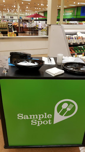 Supermarket «Price Chopper», reviews and photos, 1640 Eastern Pkwy, Schenectady, NY 12309, USA