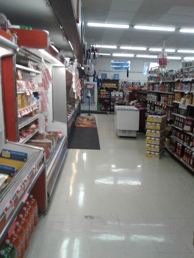 Produce Market «Mill City Market Place», reviews and photos, 829 SW 1st St, Mill City, OR 97360, USA