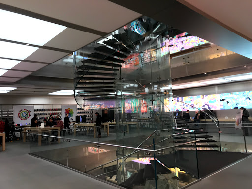 Computer Store «Apple Boylston Street», reviews and photos, 815 Boylston St, Boston, MA 02116, USA