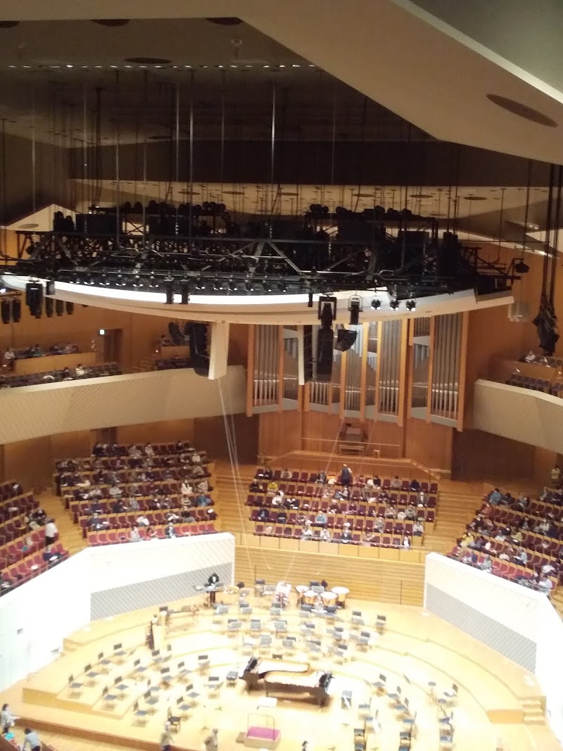 ミューザ川崎シンフォニーホール 神奈川県川崎市幸区大宮町 コンサート ホール グルコミ
