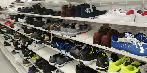 Clothing Store «Ross Dress for Less», reviews and photos, 849 Dawsonville Hwy, Gainesville, GA 30501, USA