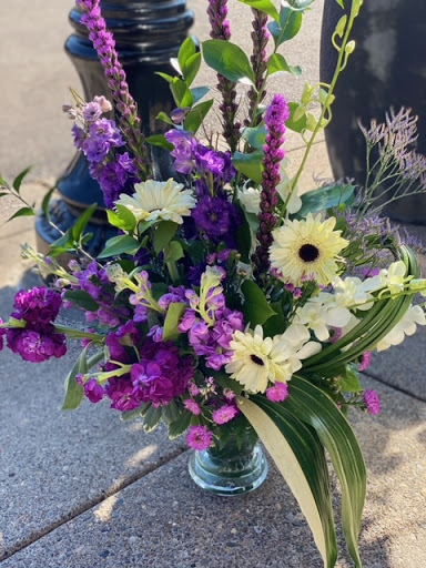 Florist «Wishing Well Floral», reviews and photos, 5656 Hood St #108, West Linn, OR 97068, USA