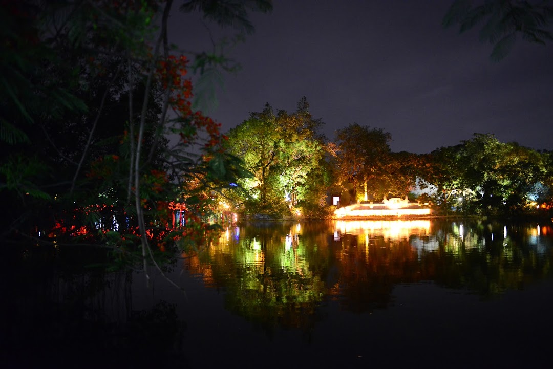 Khách sạn Điện Lực Hà Nội