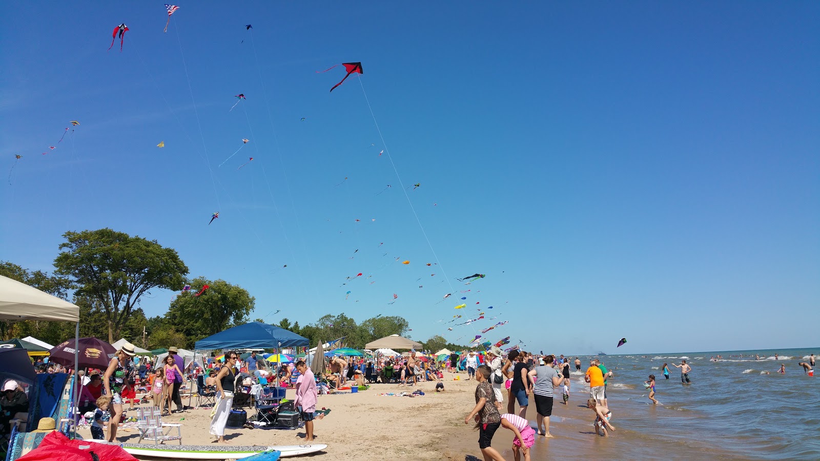 Neshotah Beach photo #8