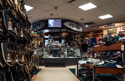 Surf Shop «Island Surf & Sport», reviews and photos, 86 Aquidneck Ave, Middletown, RI 02842, USA