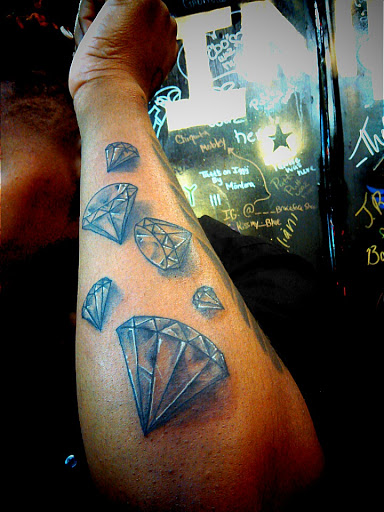 Tattoo Shop «hollywood ink», reviews and photos, 809 S Danny Thomas Blvd, Memphis, TN 38126, USA