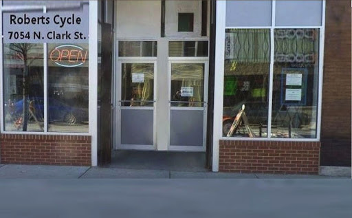 Bicycle Store «Roberts Cycle Shop Chicago», reviews and photos, 7054 N Clark St, Chicago, IL 60626, USA