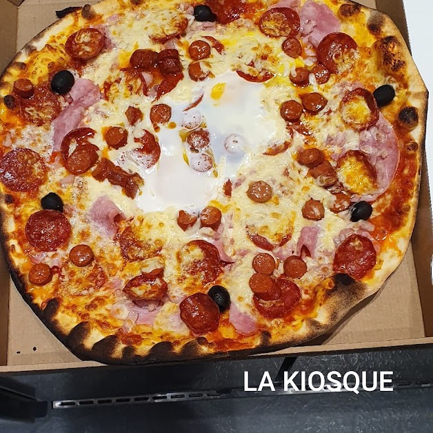 Kiosque a pizzas figeac à Figeac (Lot 46)