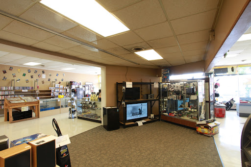 Pawn Shop «Pawn Outlet», reviews and photos, 136 Henderson Crossing Plaza, Hendersonville, NC 28792, USA