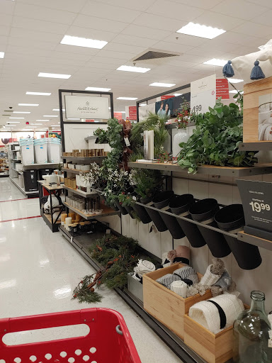 Department Store «Target», reviews and photos, 2530 Weir Rd, Chester, VA 23831, USA