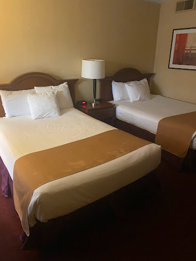 Lounge «West Gate», reviews and photos, 26 NY-59, Nyack, NY 10960, USA