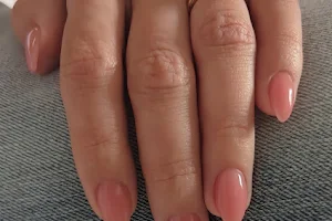 Annie's Nails image