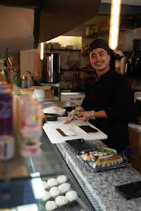 Plats et boissons du Restaurant japonais Sushi Tea-m à Rouen - n°3