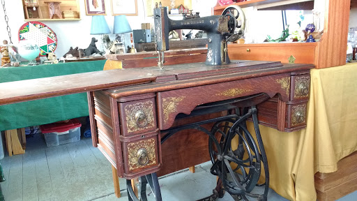 Flea Market «New Egypt Flea Market», reviews and photos, 933 Monmouth Rd, Cream Ridge, NJ 08514, USA