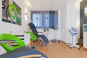 Dr. Martin Peschla - Oral surgery - Implantology Coburg image