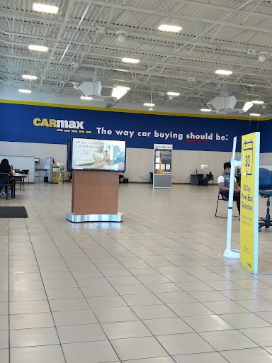 Used Car Dealer «CarMax», reviews and photos, 1480 E Motorplex Loop, Gilbert, AZ 85297, USA