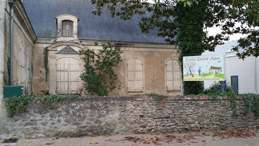 École Saint Jean à Jarzé Villages, Maine-et-Loire