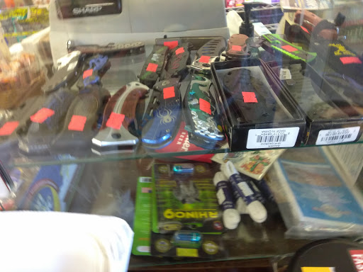 Grocery Store «Sunny 82nd Market», reviews and photos, 944 NE 82nd Ave, Portland, OR 97220, USA