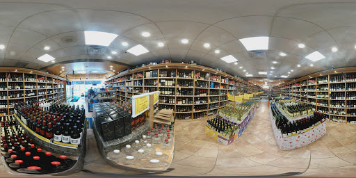 Wine Store «Pavilion Wine and Spirits», reviews and photos, 361 S Oyster Bay Rd, Plainview, NY 11803, USA