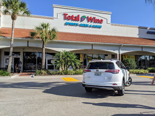 Wine Store «Total Wine & More», reviews and photos, 5048 Airport Pulling Rd S, Naples, FL 34105, USA