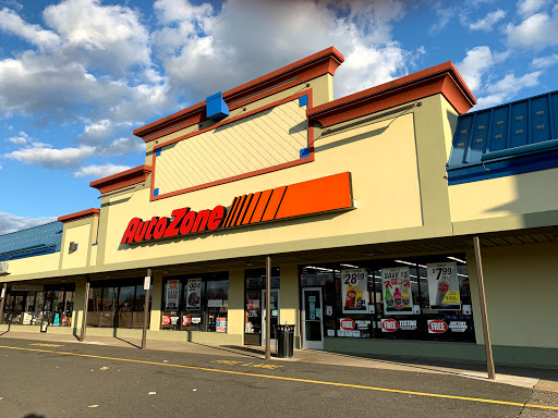 AutoZone, 359 Memorial Ave, West Springfield, MA 01089, USA, 