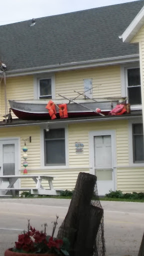 Inn «The Nautical Inn of Lake Geneva», reviews and photos, 416 Center St, Lake Geneva, WI 53147, USA