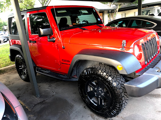 Tire Shop «Discount Tire», reviews and photos, 6616 Northwest Hwy, Dallas, TX 75231, USA