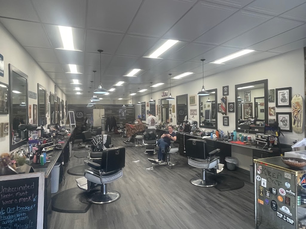 Junior's Oldschool Barbershop 80112