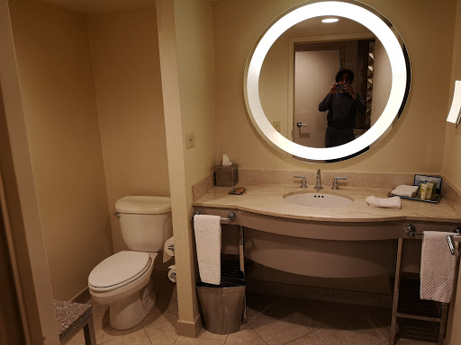 Hotel «Hilton Columbus at Easton», reviews and photos, 3900 Chagrin Dr, Columbus, OH 43219, USA