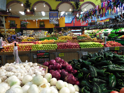 Grocery Store «Mi Pueblo Food Center # 20», reviews and photos, 727 1st St, Gilroy, CA 92020, USA