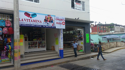 La Vitamina Farmacia De Genericos 95700, Bernardo Pena 32, Centro, 95700 San Andrés Tuxtla, Ver. Mexico
