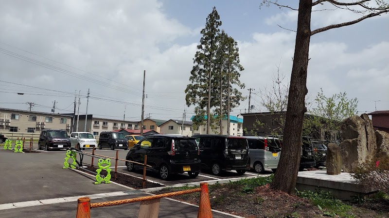 大館神明社 北参道駐車場