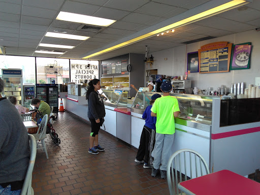 Donut Shop «Aurora Donuts», reviews and photos, 13201 Aurora Ave N, Seattle, WA 98133, USA