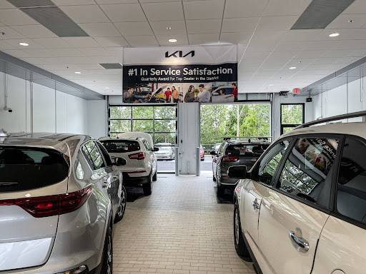 Car Dealer «Napleton KIA of Carmel», reviews and photos