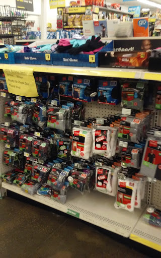 Discount Store «Dollar General Market», reviews and photos, 3430 Taylor Blvd, Louisville, KY 40215, USA