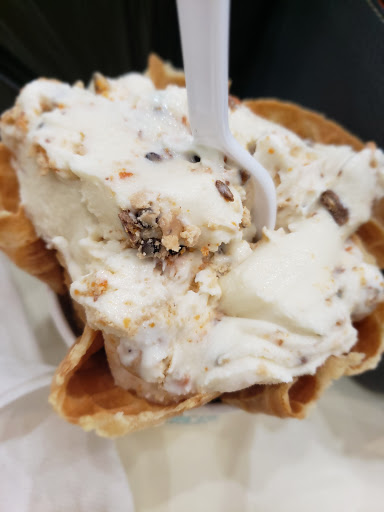 Ice Cream Shop «Marble Slab Creamery», reviews and photos, 14 Biltmore Ave, Asheville, NC 28801, USA