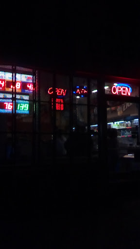 M & M Liquors image