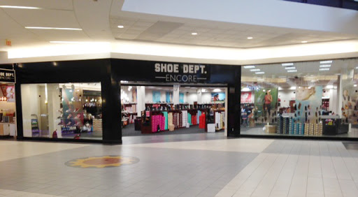 Shoe store Waterbury