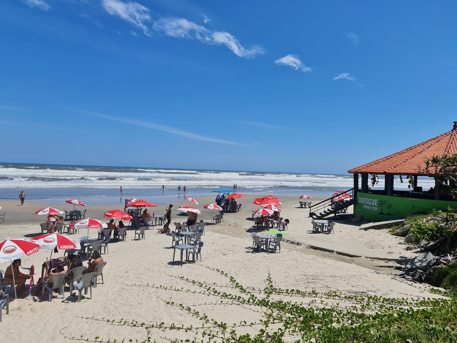 Zdjęcie Plaża Itanhanhem - popularne miejsce wśród znawców relaksu