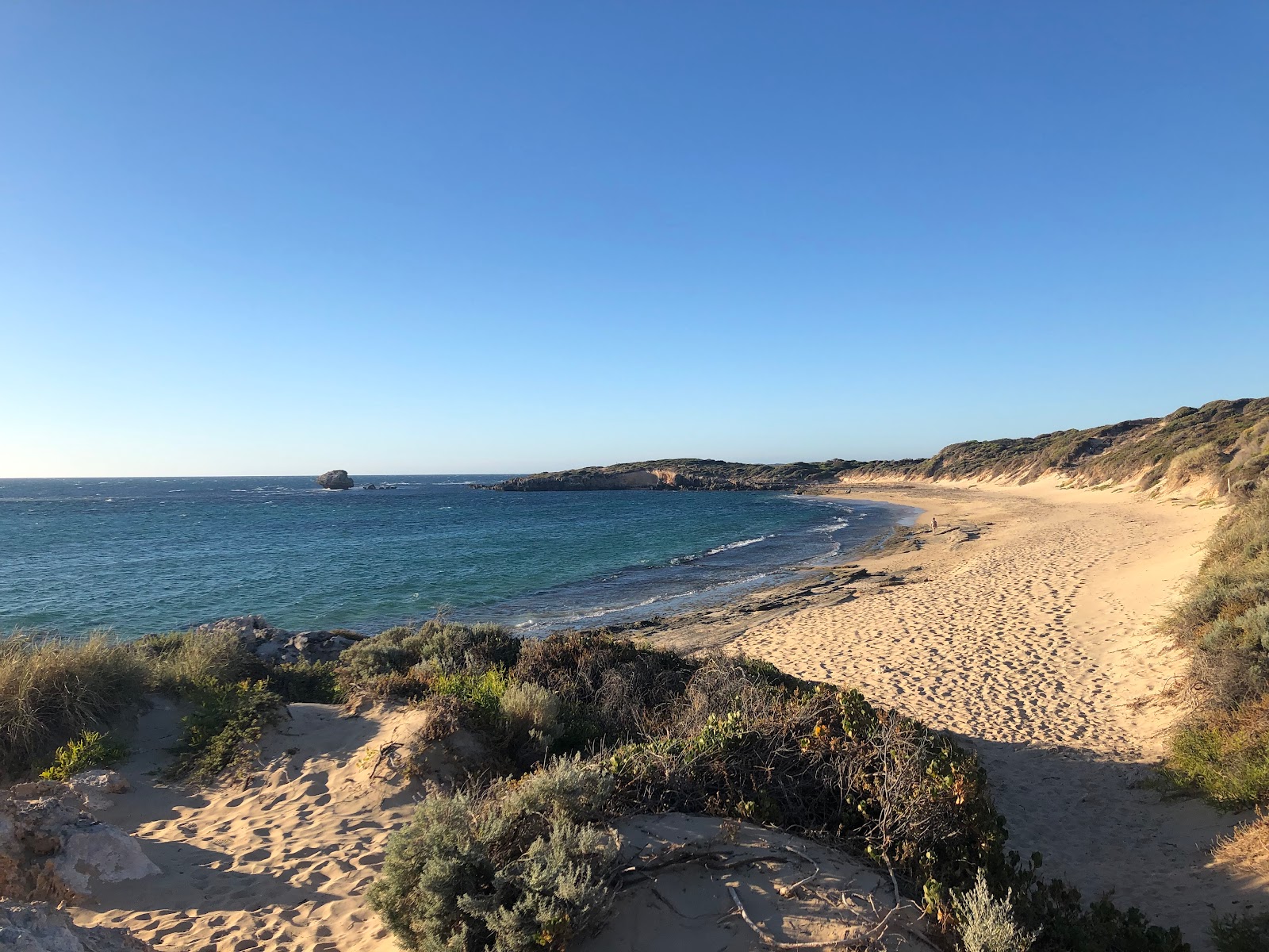 Φωτογραφία του Cape Peron Beach και το όμορφο τοπίο του