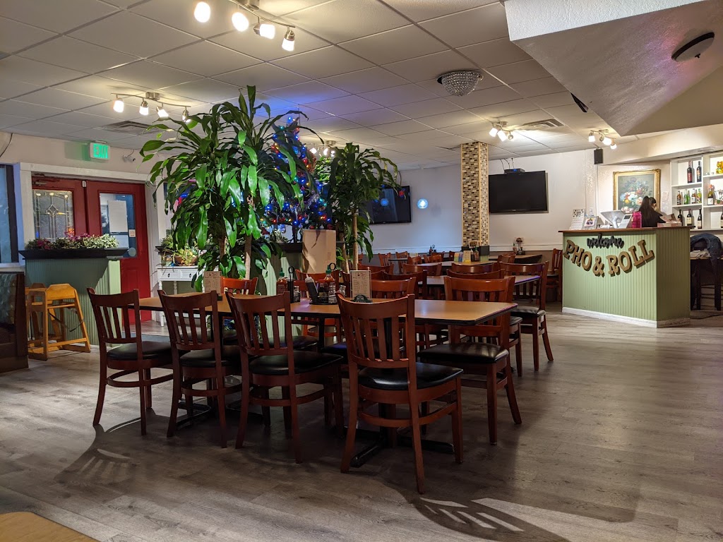 Pho & Roll Restaurant 32806