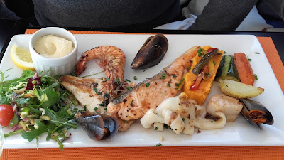 Restaurant le p’tit dauphin à Six-Fours-les-Plages