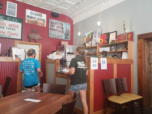 Restaurant «Drug Store Grill», reviews and photos, 105 Main St, Brookneal, VA 24528, USA