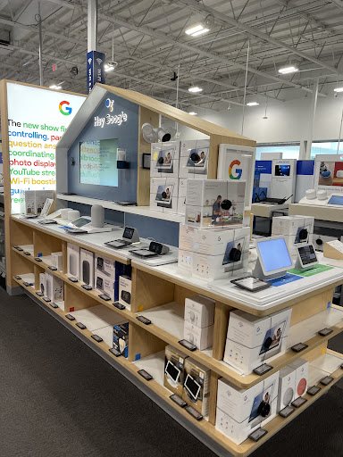 Electronics Store «Best Buy», reviews and photos, 625 Black Lake Blvd SW #200, Olympia, WA 98502, USA