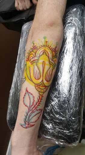 Explore minimalist finger tattoo ideas, creative tattoo ideas in Norwalk, available at Saloon 13 LLC