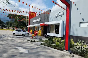 McDonald's • Pedregal image