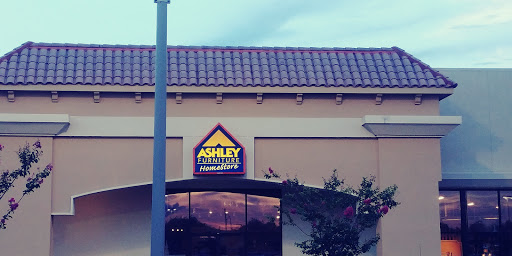 Furniture Store «Ashley HomeStore», reviews and photos, 4025 US Hwy 98 N, Lakeland, FL 33809, USA