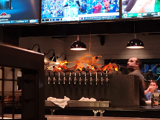 American Restaurant «Beechwood Inn & Coyote Cafe», reviews and photos, 380 Douglas Ave, Holland, MI 49424, USA